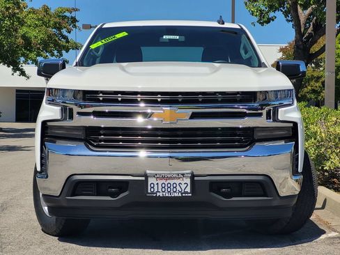 Used 2019 Chevrolet Silverado 1500 LT AWD/4WD image 2