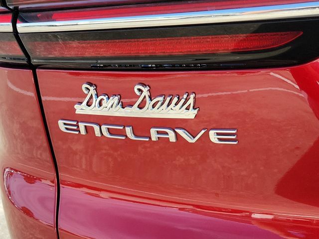 Used 2025 Buick Enclave Preferred FWD image 5