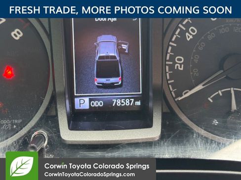 Used 2019 Toyota Tacoma TRD Off-Road AWD/4WD image 12