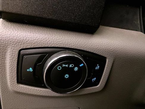 Used 2022 Ford F250 XL w/ Power Equipment Group AWD/4WD image 30