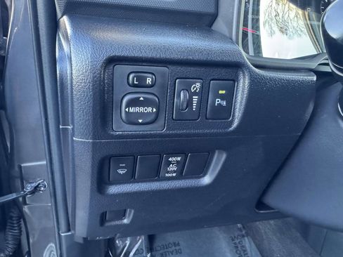Used 2019 Toyota 4Runner Limited image 27