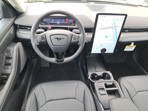 New 2025 Ford Mustang Mach-E Premium image 17