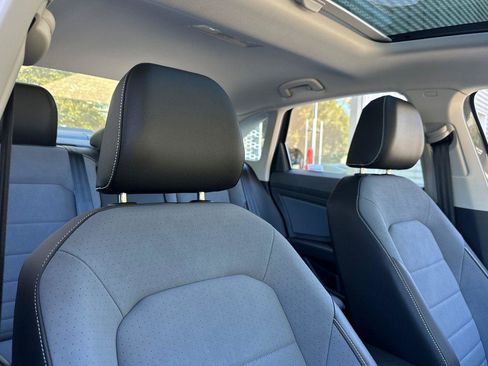 New 2025 Volkswagen Jetta SE image 15