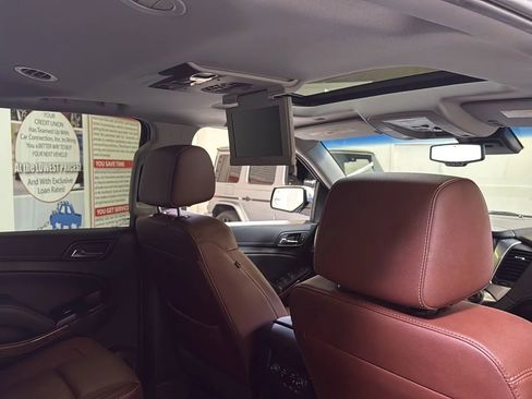 Used 2019 Chevrolet Tahoe Premier w/ Premier Plus Edition image 26