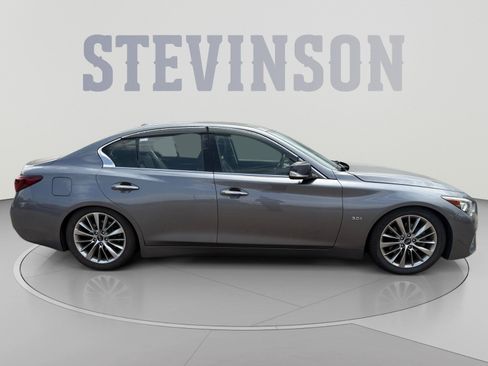 Used 2018 INFINITI Q50 Luxe w/ Essential Package (3.0T Luxe) AWD/4WD image 6