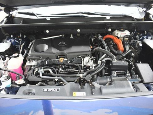 Used 2020 Toyota RAV4 Limited image 30