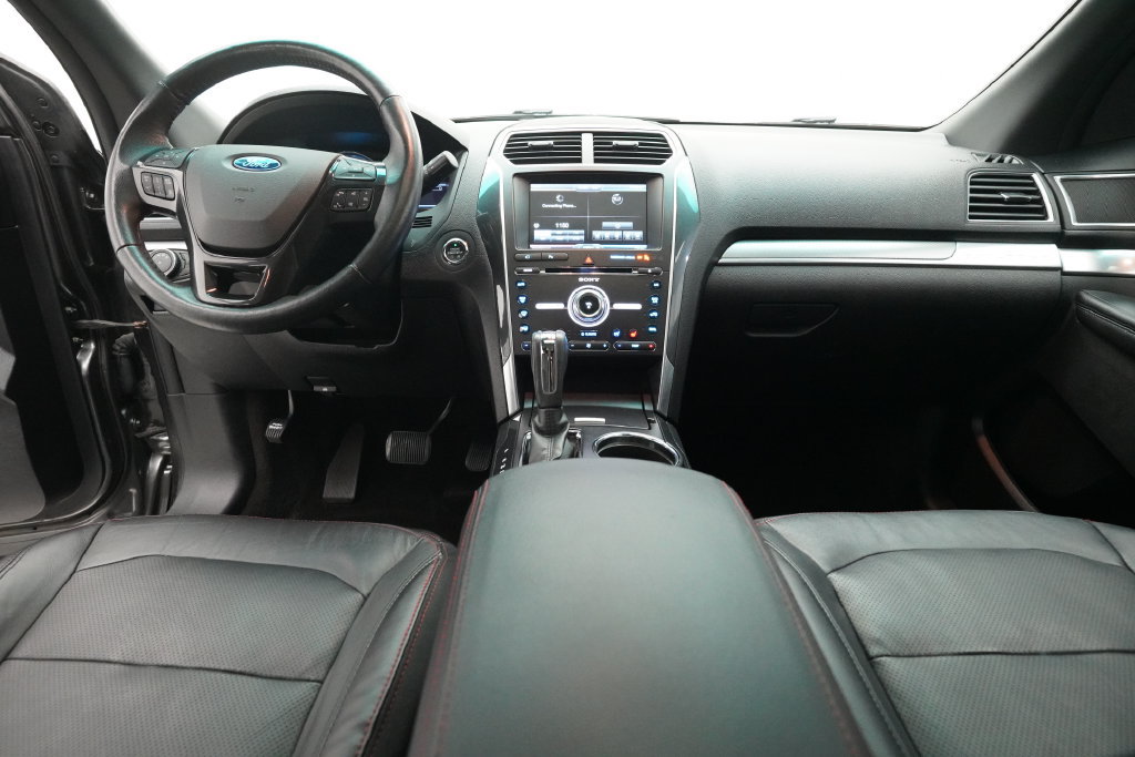 Used 2016 Ford Explorer Sport w/ Equipment Group 401A AWD/4WD image 5