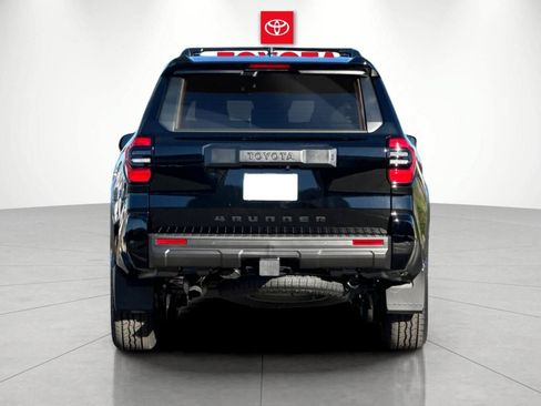 New 2026 Toyota 4Runner TRD Off-Road Premium AWD/4WD image 4