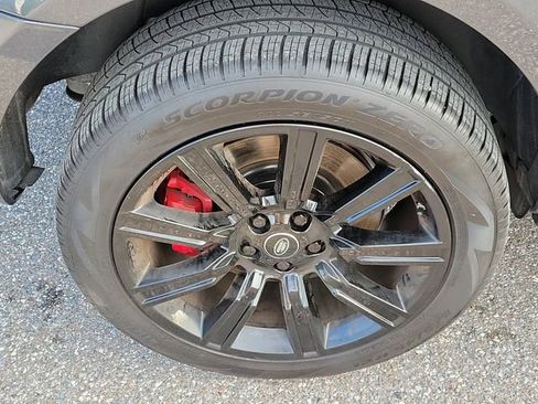 Used 2020 Land Rover Range Rover Sport HST image 7