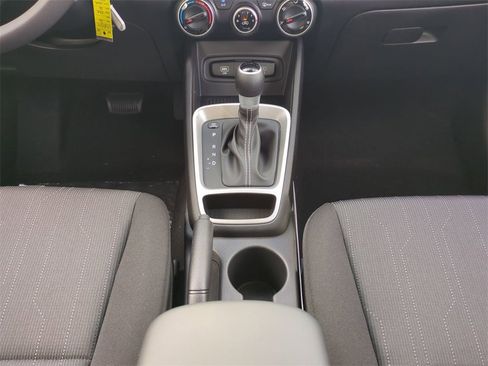 New 2026 Hyundai Venue SE image 20