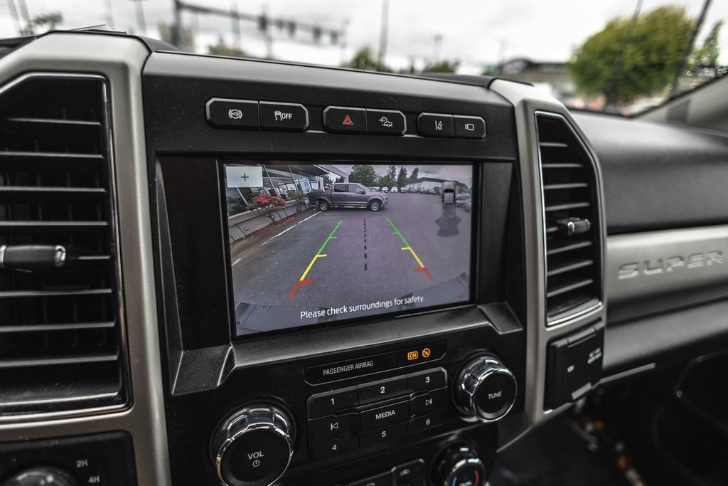 Used 2021 Ford F250 Lariat w/ Tremor Off-Road Package AWD/4WD image 39