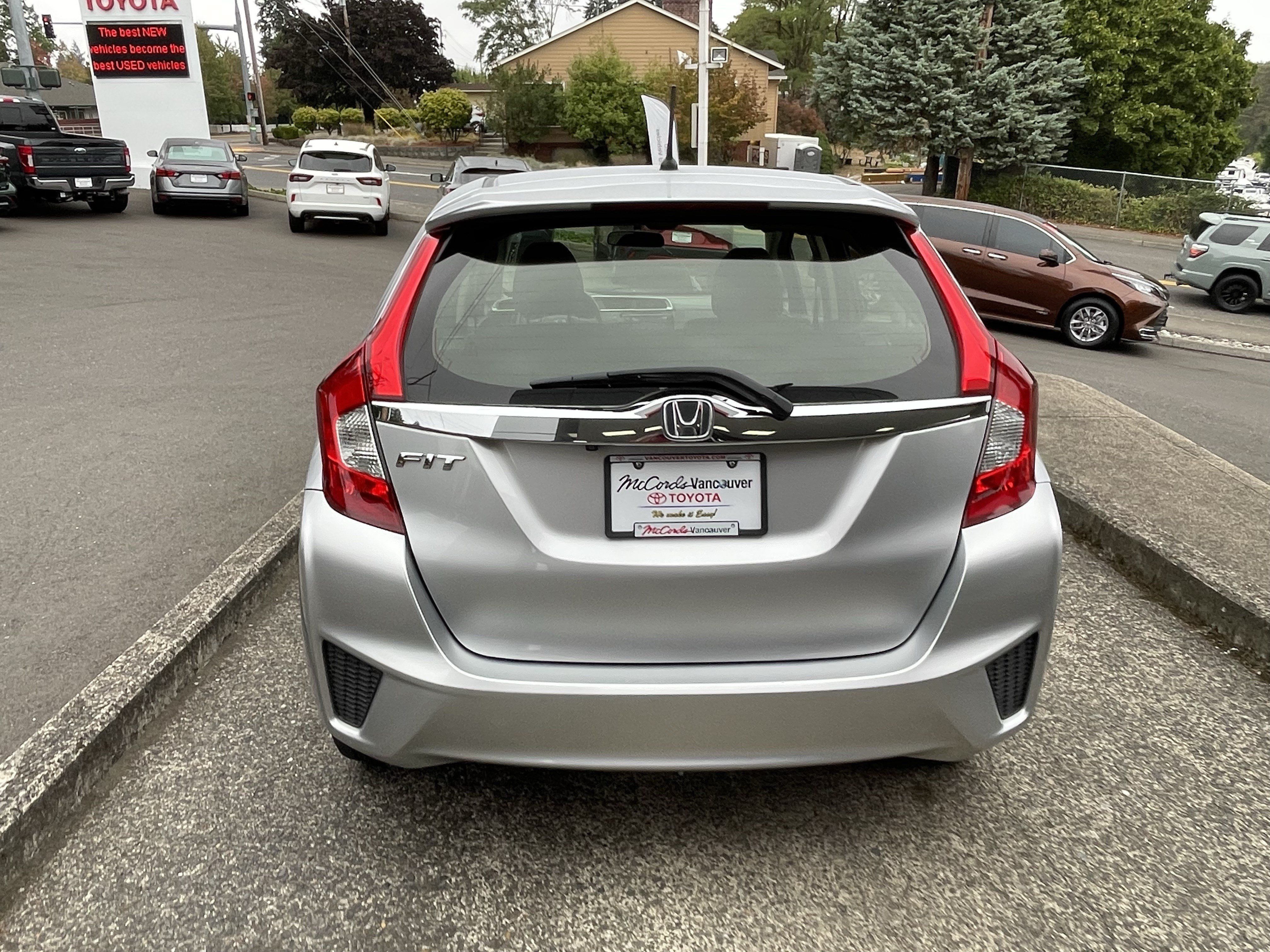 Used 2016 Honda Fit EX image 6