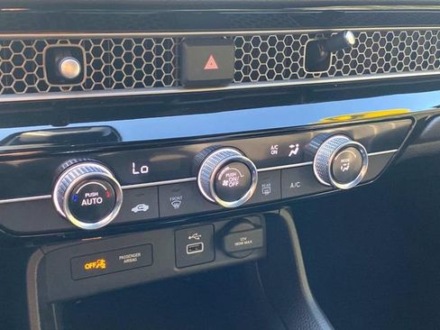 Used 2024 Honda Civic Sport image 23
