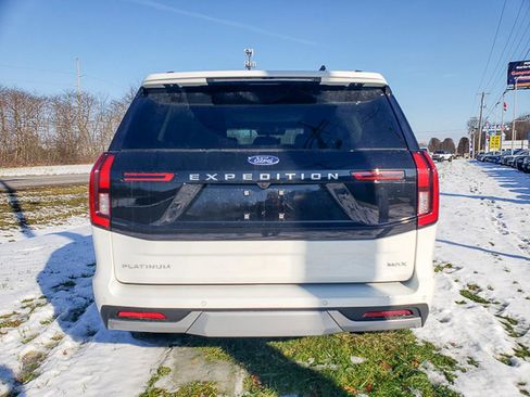 New 2025 Ford Expedition Max Platinum w/ Platinum Ultimate Package image 4