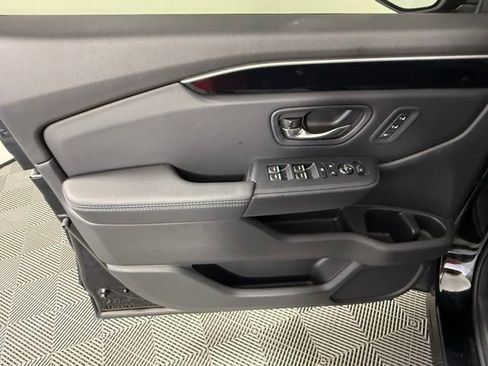 Used 2024 Honda Pilot EX-L image 14