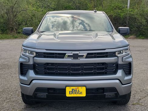 Used 2025 Chevrolet Silverado 1500 RST AWD/4WD image 2