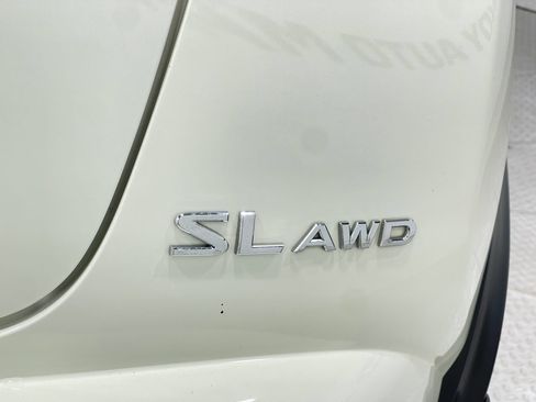 Used 2011 Nissan Juke SL AWD/4WD image 40