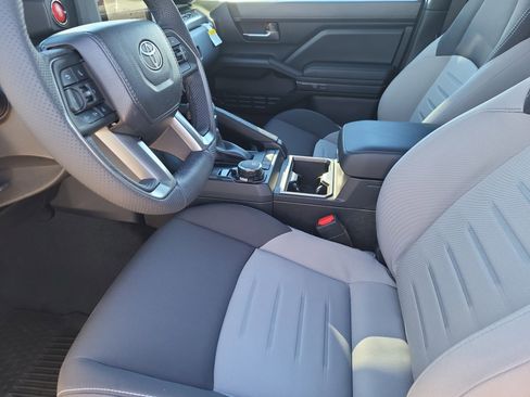 New 2025 Toyota Tacoma TRD Sport image 7