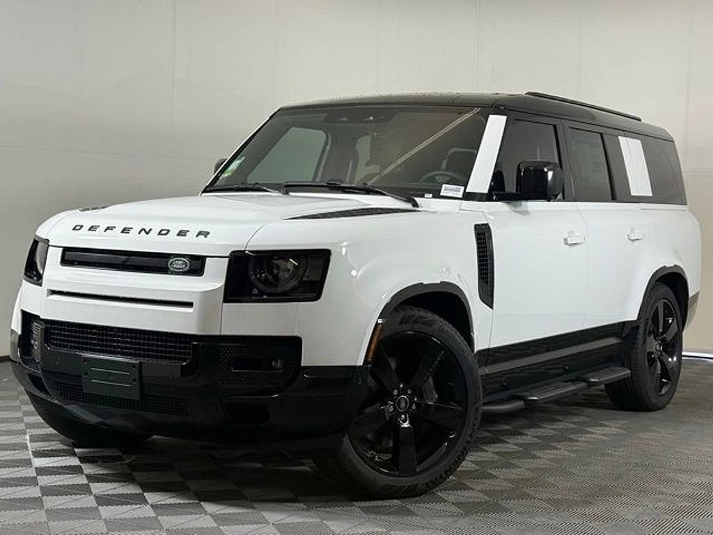 New 2025 Land Rover Defender 130 X-Dynamic SE AWD/4WD image 1