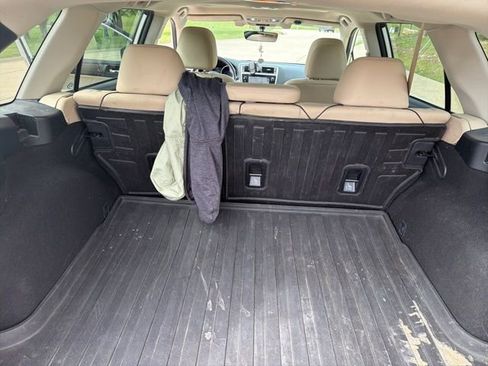 Used 2018 Subaru Outback 3.6R Limited image 18