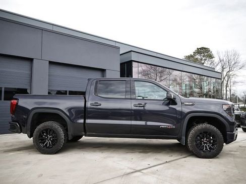 Used 2023 GMC Sierra 1500 AT4X AWD/4WD image 4