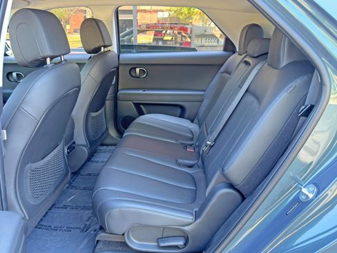 Used 2025 Hyundai Ioniq 5 SEL image 39
