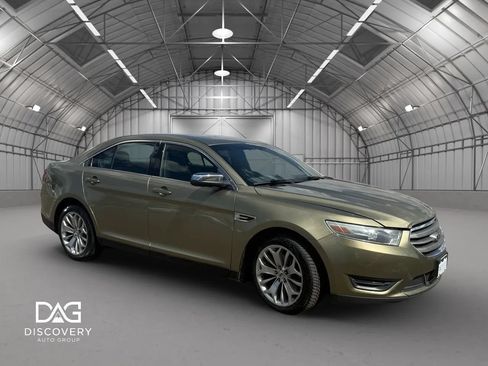 Used 2013 Ford Taurus Limited FWD image 7