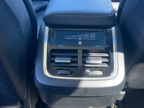Used 2020 Volvo XC60 T5 Inscription AWD/4WD image 26