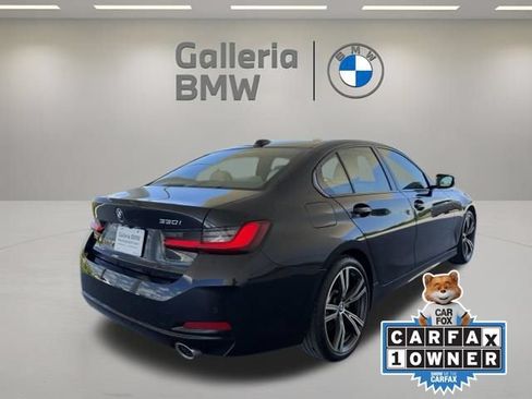 Used 2023 BMW 330i Sedan w/ Premium Package RWD image 7