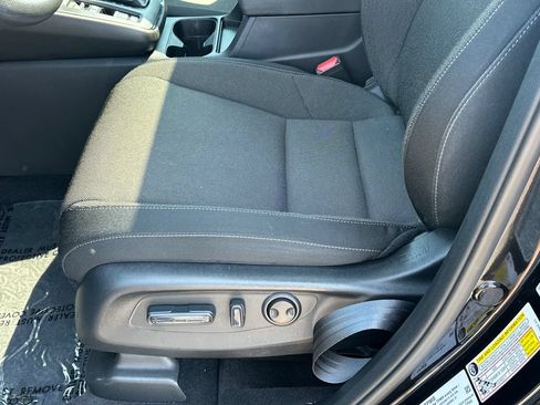 Used 2024 Honda CR-V EX image 19