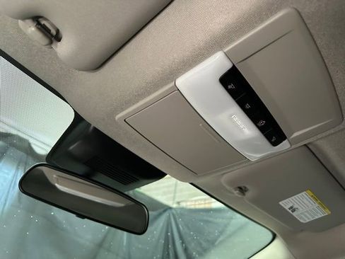 New 2025 Nissan Sentra SV FWD image 31