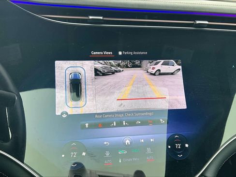 Used 2023 Mercedes-Benz EQS 580 4MATIC SUV image 26