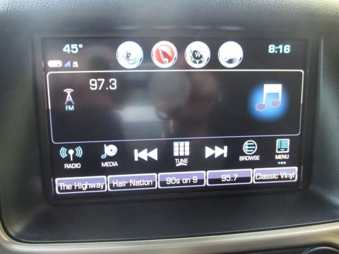 Used 2018 GMC Yukon Denali image 20