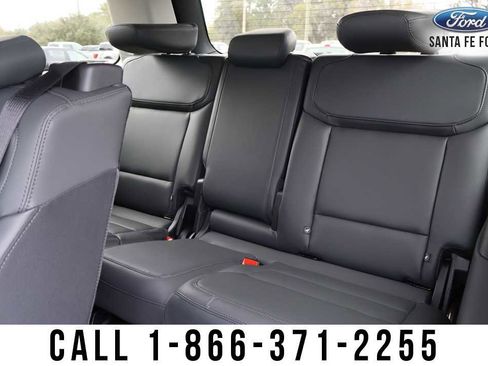 New 2026 Ford Expedition Active image 20