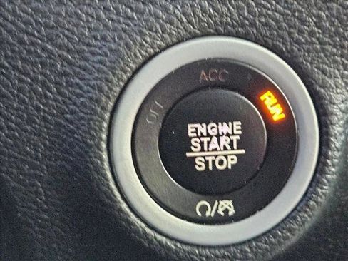 Used 2020 Dodge Challenger GT image 13