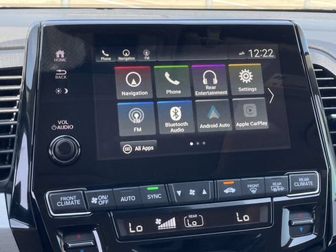 Certified 2024 Honda Odyssey Touring image 17