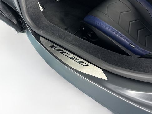 Used 2023 Maserati MC20 Coupe RWD image 33