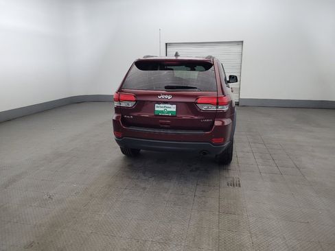 Used 2020 Jeep Grand Cherokee Laredo AWD/4WD image 7