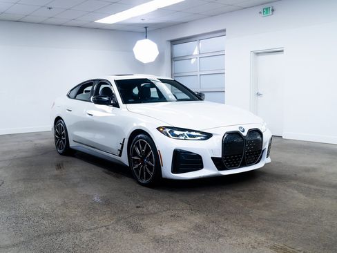 Used 2023 BMW i4 M50 image 27