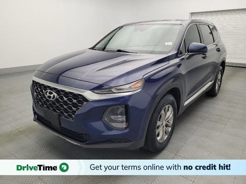 Used 2019 Hyundai Santa Fe SE image 1