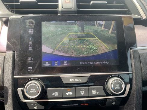 Certified 2018 Honda Civic EX-T image 18