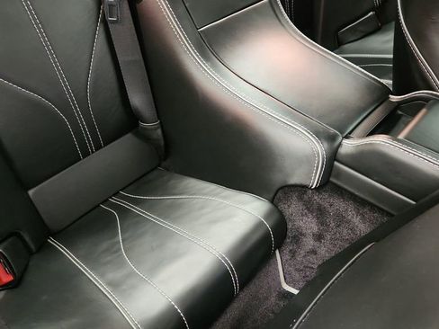 Used 2015 Aston Martin DB9 Coupe RWD image 71
