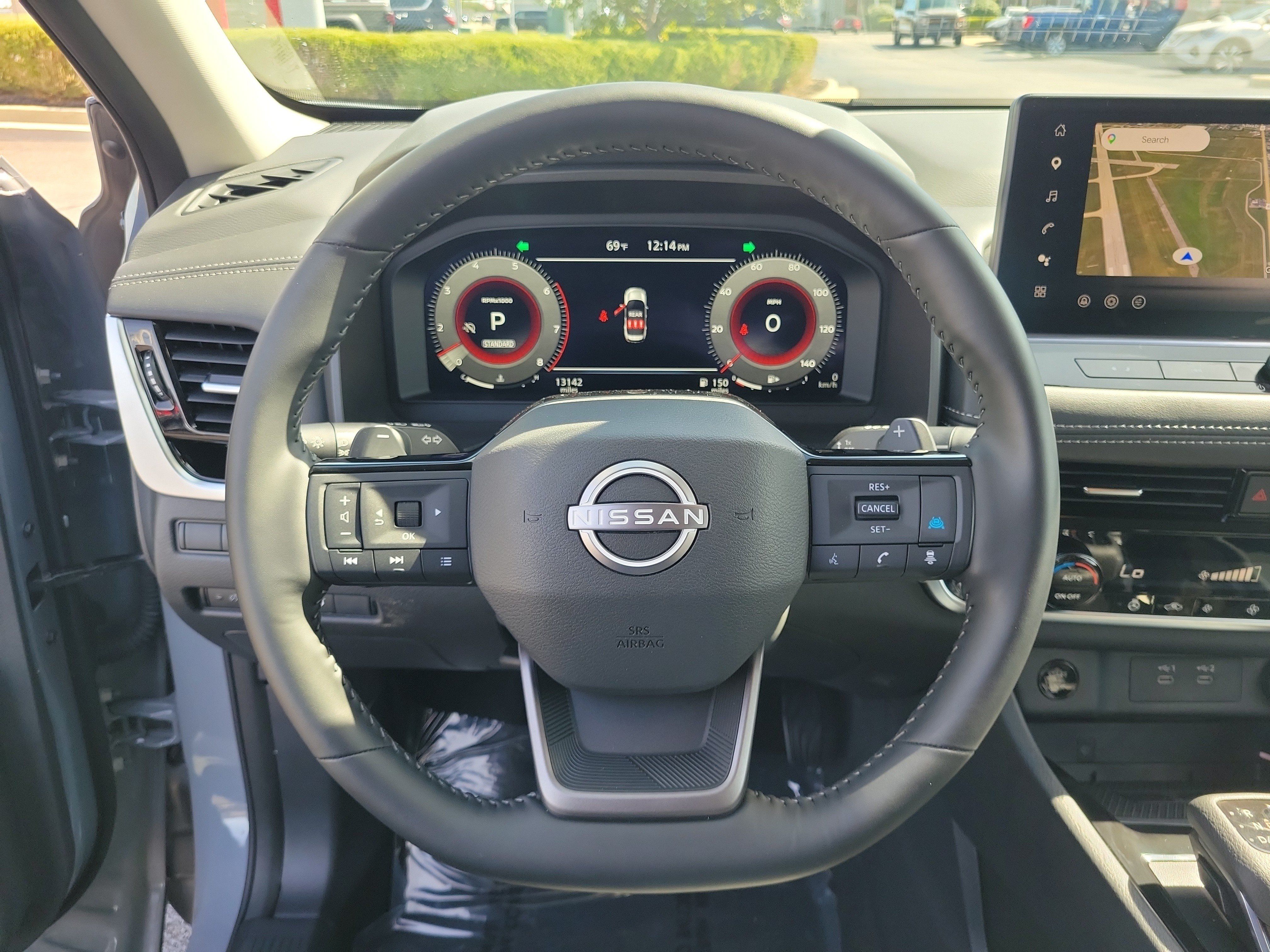 Certified 2025 Nissan Rogue SL FWD image 21