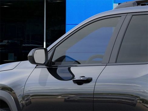 New 2026 Chevrolet Equinox RS w/ Convenience Package III image 12