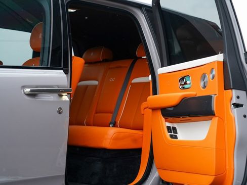 Certified 2024 Rolls-Royce Cullinan Black Badge w/ Driver's Package image 25