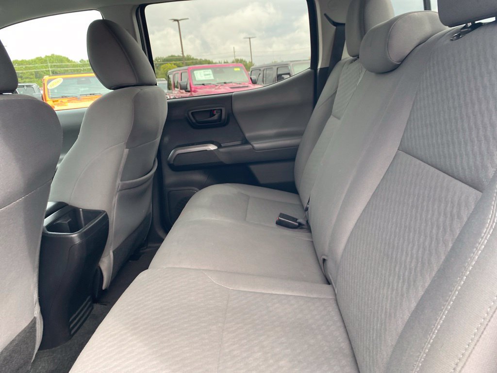 Used 2023 Toyota Tacoma SR5 RWD image 30