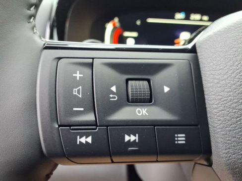 New 2026 Nissan Pathfinder SL image 20