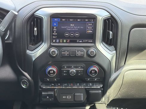 Used 2020 Chevrolet Silverado 1500 RST w/ All-Star Edition AWD/4WD image 4