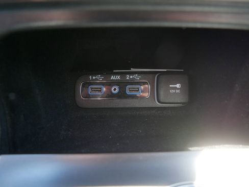 Used 2018 Jeep Grand Cherokee Limited image 26