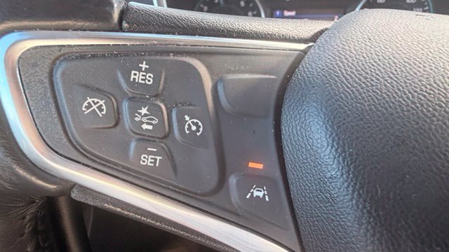 Used 2019 Chevrolet Equinox LT w/ Driver Convenience Package FWD image 22
